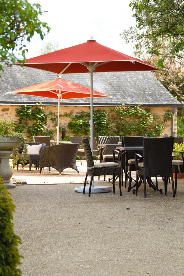 Logis L'Ermitage Hotel & Restaurant Saulges Экстерьер фото